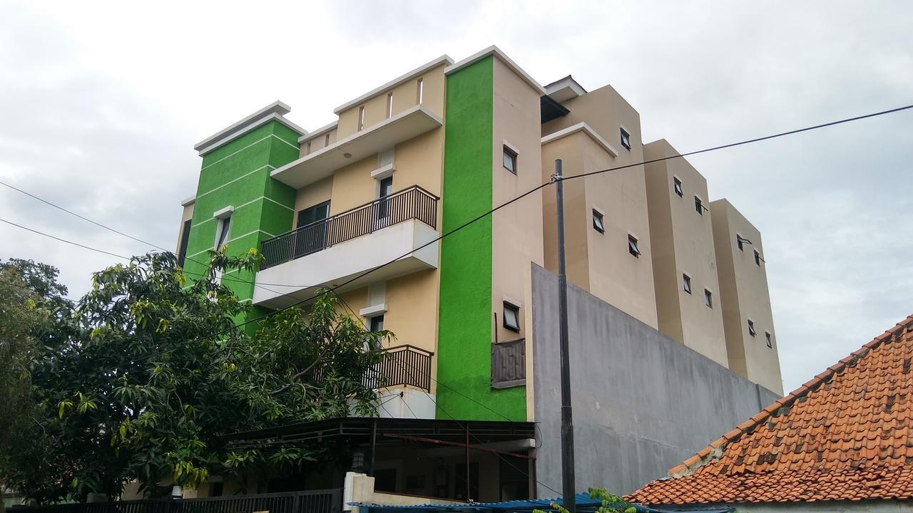 ג'קרטה Cozy Residence Muwardi מראה חיצוני תמונה