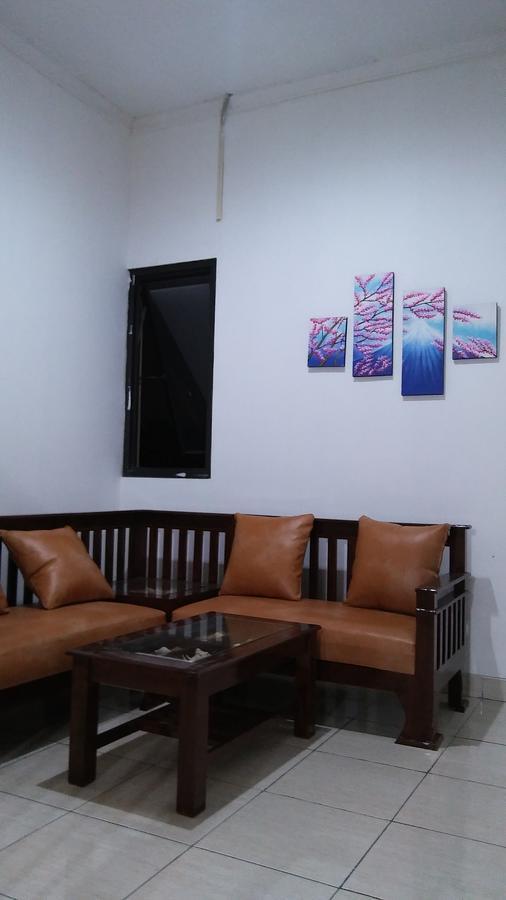 ג'קרטה Cozy Residence Muwardi מראה חיצוני תמונה