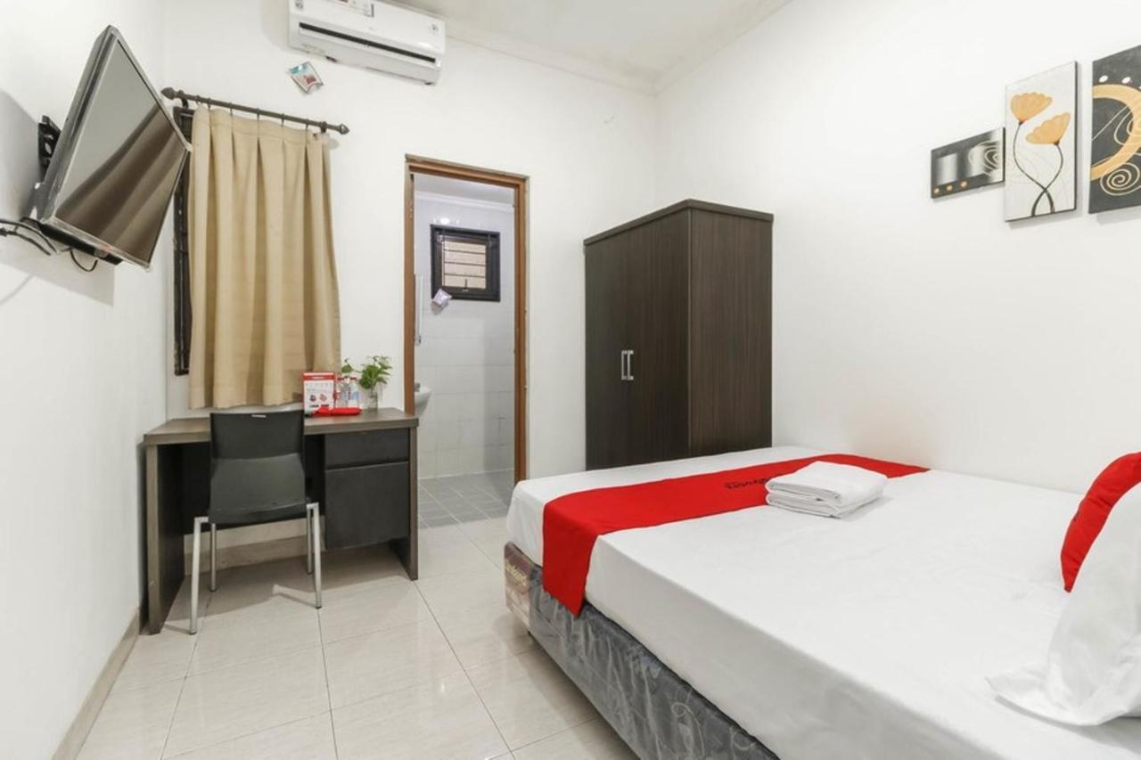 ג'קרטה Cozy Residence Muwardi מראה חיצוני תמונה