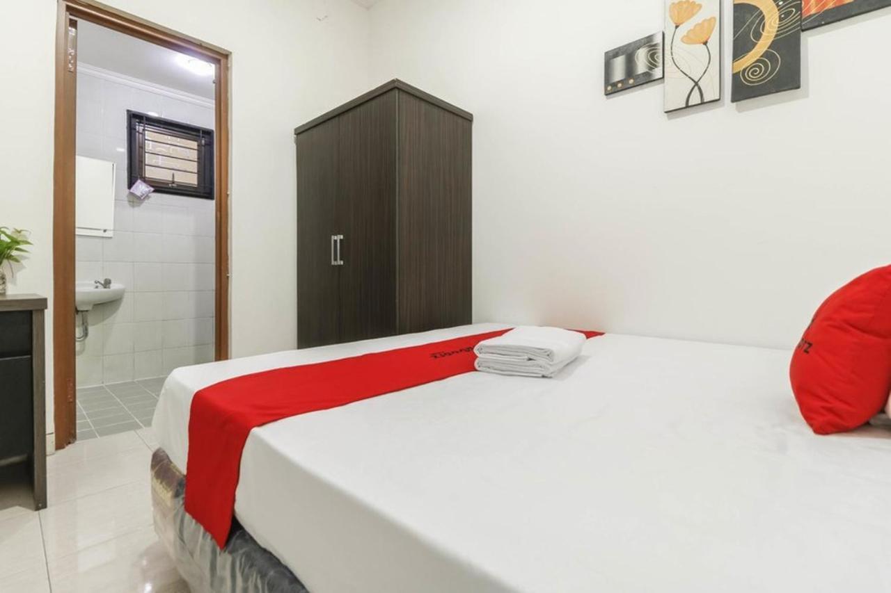 ג'קרטה Cozy Residence Muwardi מראה חיצוני תמונה